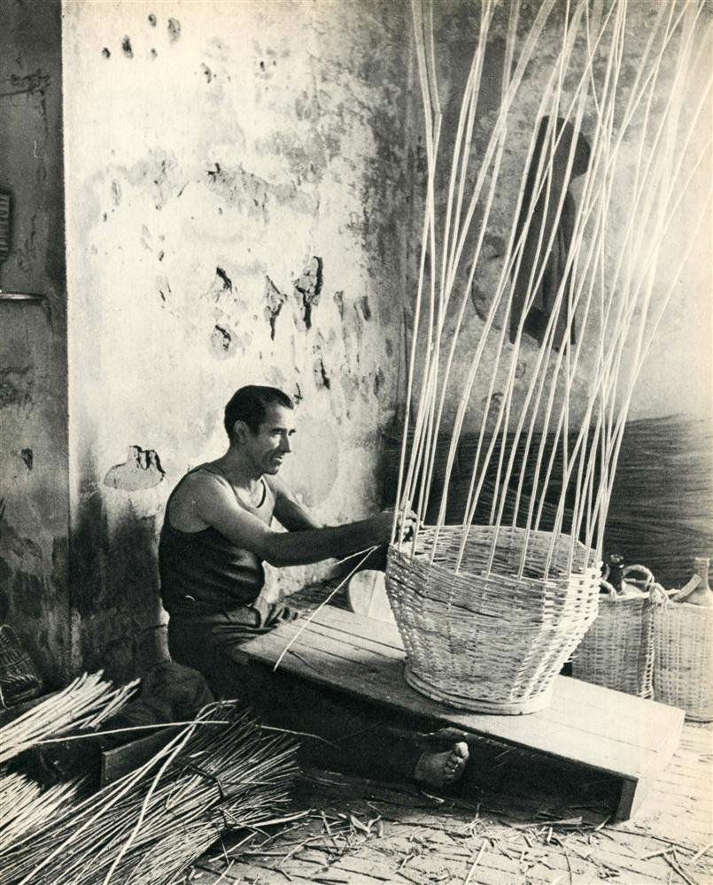 WILLY RONIS - Original vintage photogravure: Willy Ronis (French, 1910-2009). "Vannier". Original vintage photogravure. c1947. Printed 1947. Image size: 10 5/8 x 8 7/8 in. (270 x 225 mm). [24208] {R100}