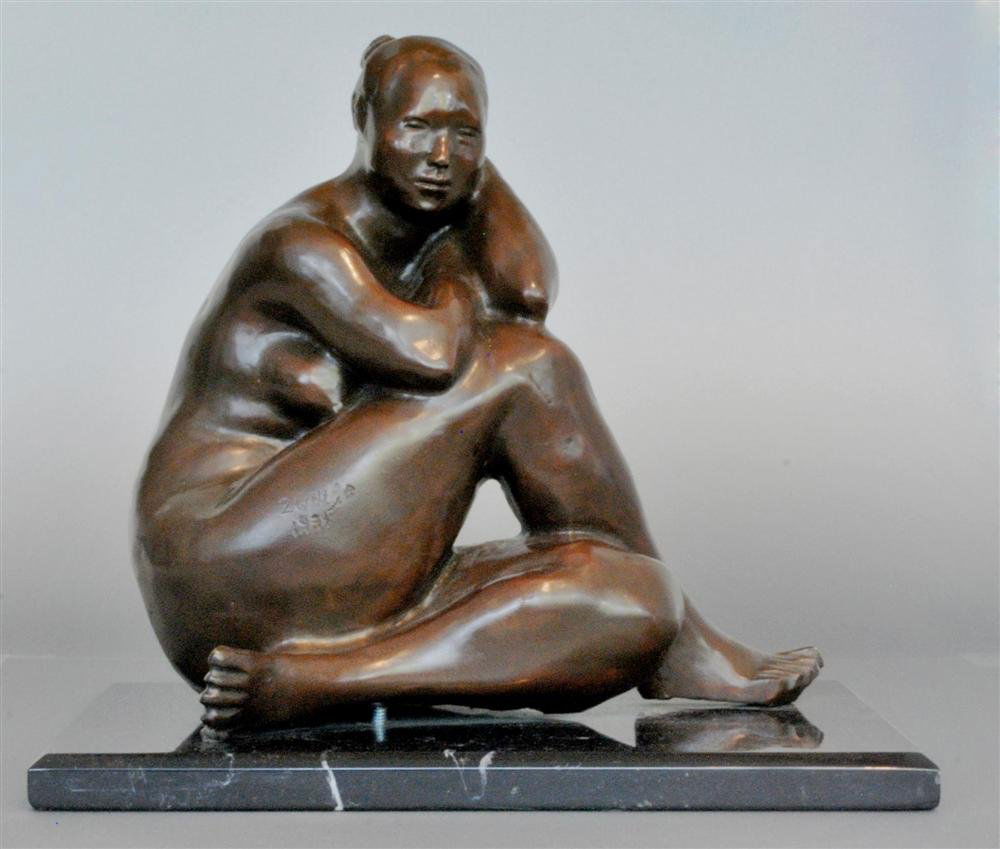 FRANCISCO ZÚÑIGA [ATTRIB] - Bronze sculpture with: Francisco Zúñiga [attrib] (Costa Rican/Mexican, 1913 - 1998). "Mujer Desnuda". Bronze sculpture with brown patina. 1971. Inscribed "Zuniga" and dated in the sculpture. Edition unknown, presumed smal
