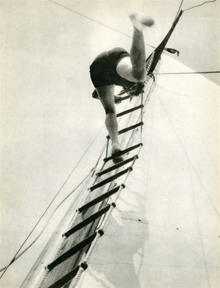 LASZLO MOHOLY-NAGY - Original vintage photogravur: Laszlo Moholy-Nagy (Hungarian, 1895 - 1946). "Strichleiter". Original vintage photogravure. c1930. Printed 1930. . Ex-collection Jaled Muyaes, Mexico City. Image size: 11 7/8 x 9 in. (302 x 229 mm). [