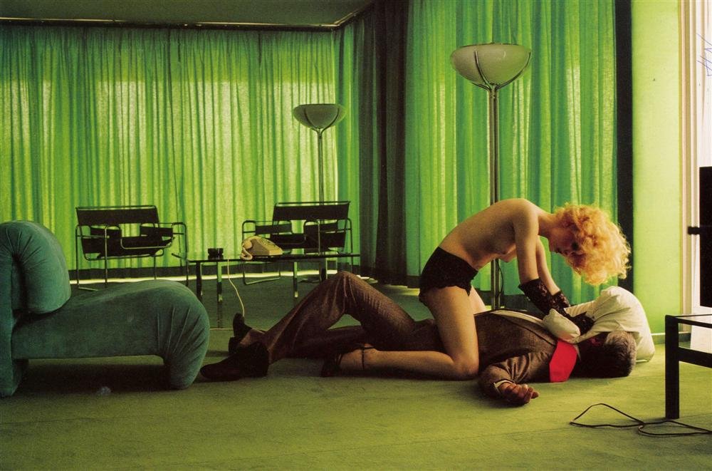 HELMUT NEWTON - Color Photolithograph: Helmut Newton (German/Australian, 1920-2004). "Green Room Murder [Nice]". Color Photolithograph. 1975. Printed 2000. Signed with the initials in pen, upper right. Fine, quality printing. Very good con