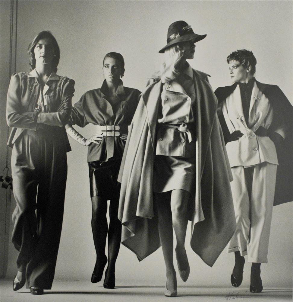 HELMUT NEWTON - Photolithograph: Helmut Newton (German/Australian, 1920-2004). "Sie Kommen - Dressed [Paris]". Photolithograph. 1981. Printed 1999. Signed "Helmut" in pen, lower right. Fine, quality printing. Very good condition. Pro