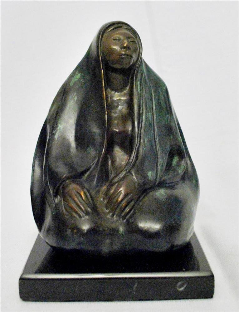 FRANCISCO ZÚÑIGA [BY OR AFTER] - Bronze sculpture: Francisco Zúñiga [by or after] (Costa Rican/Mexican, 1913 - 1998). "Mujer Sentada con Rebozo y Dos Manos". Bronze sculpture with brown and turquoise patina. 1971. Inscribed "Zuniga" and dated "1971"