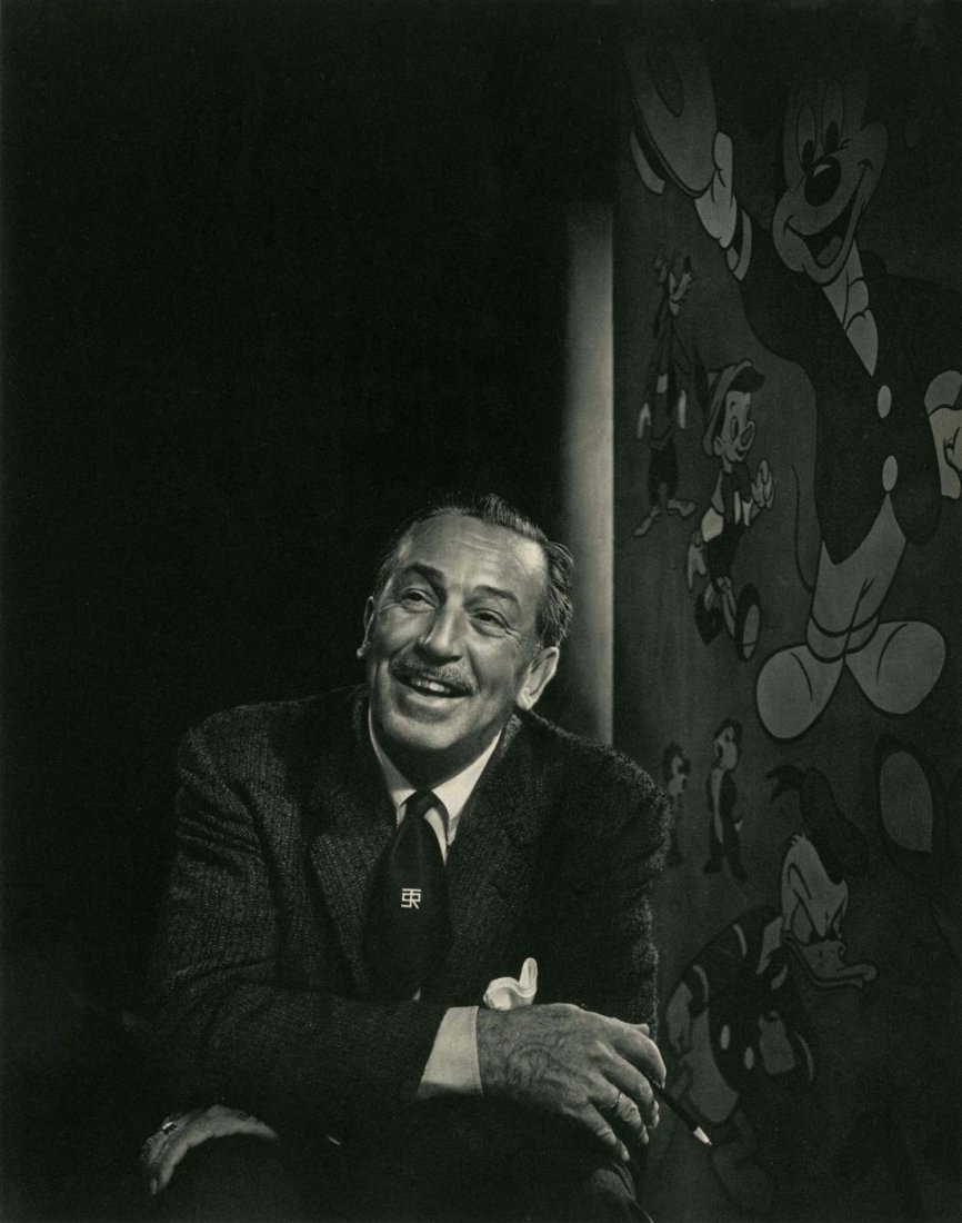 YOUSUF KARSH - Original vintage photogravure: Yousuf Karsh (Armenian/Canadian, 1908-2002). "Walt Disney". Original vintage photogravure. 1940s. Printed 1959. Very good condition. Image size: 11 15/16 x 9 3/8 in. (303 x 238 mm). [24788] |300| {R10