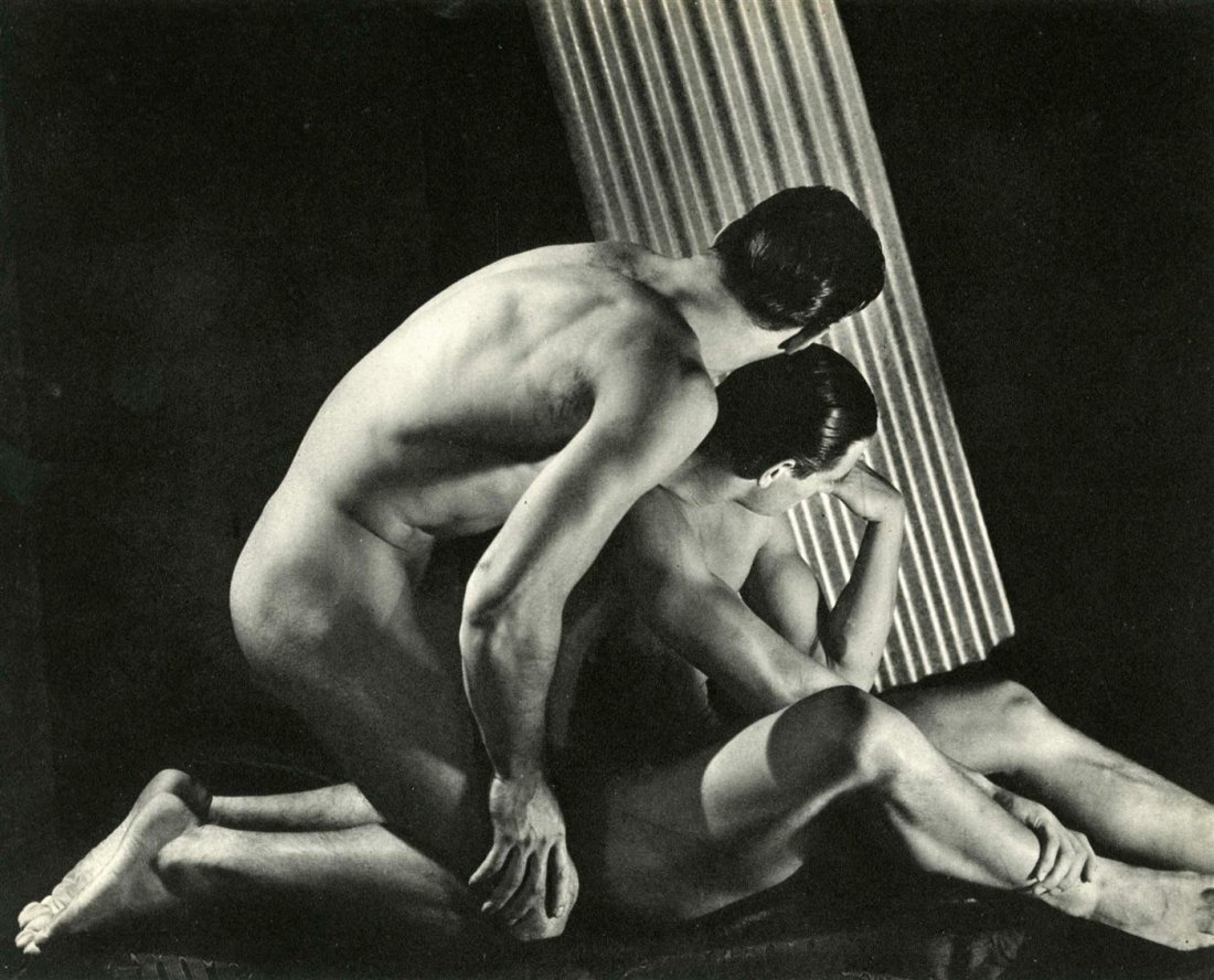 GEORGE PLATT LYNES - Original vintage photogravure: George Platt Lynes (American, 1907-1955). "Male Nudes #98". Original vintage photogravure. c1933. Printed 1933. Very good condition. Image size: 7 3/8 x 9 1/8 in. (187 x 232 mm). [23952] |600| {R100} 