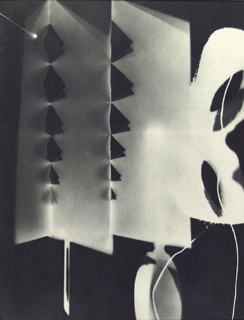 MAN RAY - Rayograph - Triangles (1 of 1)