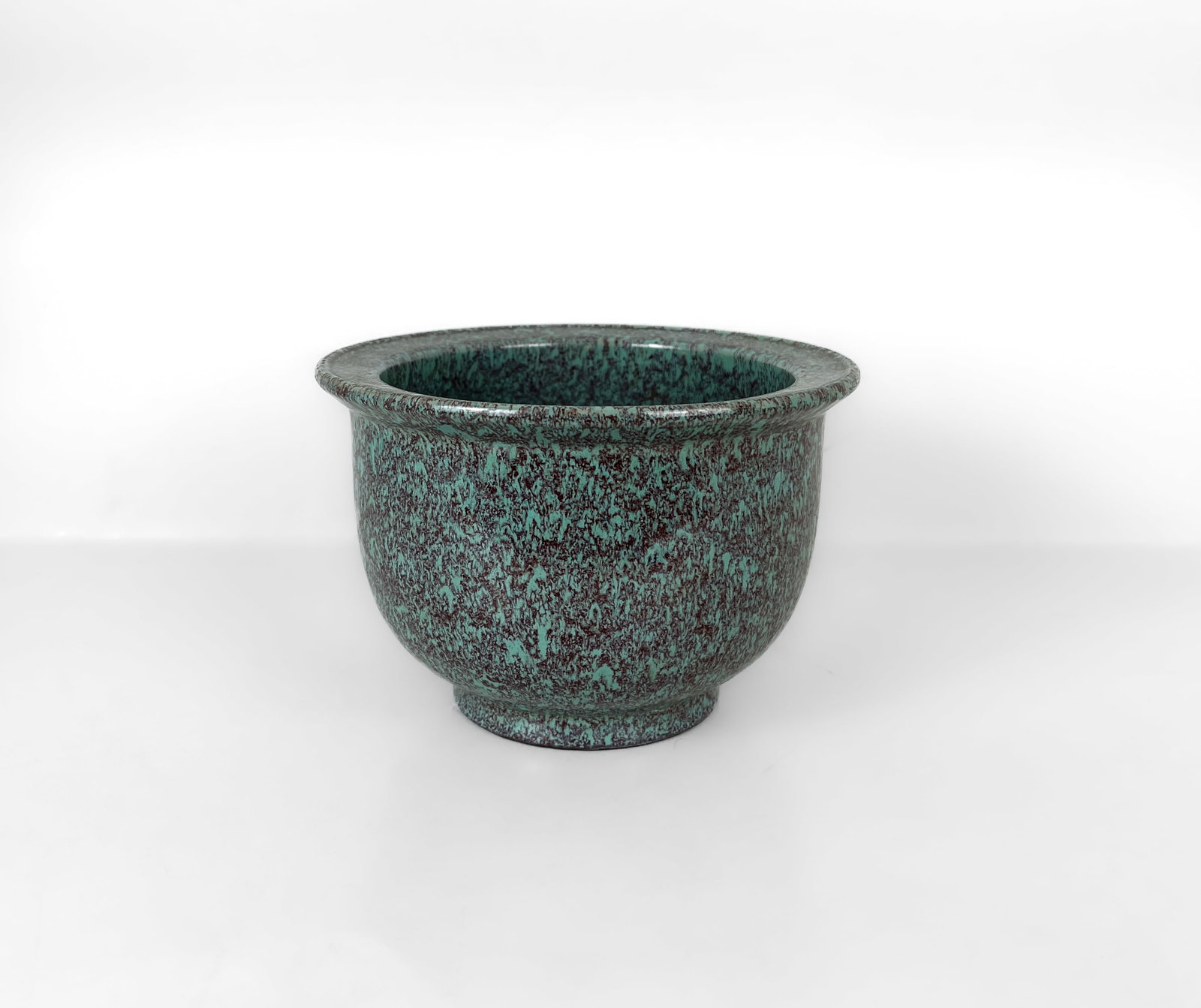 A CHINESE ROBINS-EGG GLAZED JARDINIERE, 18TH C (1 of 1)