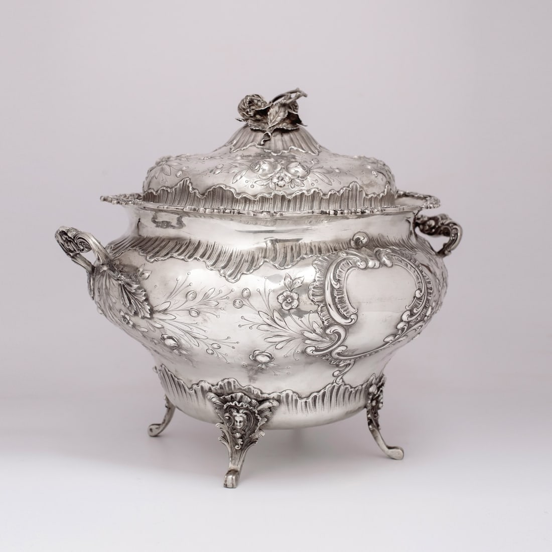 SILVER TUREEN, SCHLEISNER & SOHNE, HANAU, 19TH C (1 of 1)