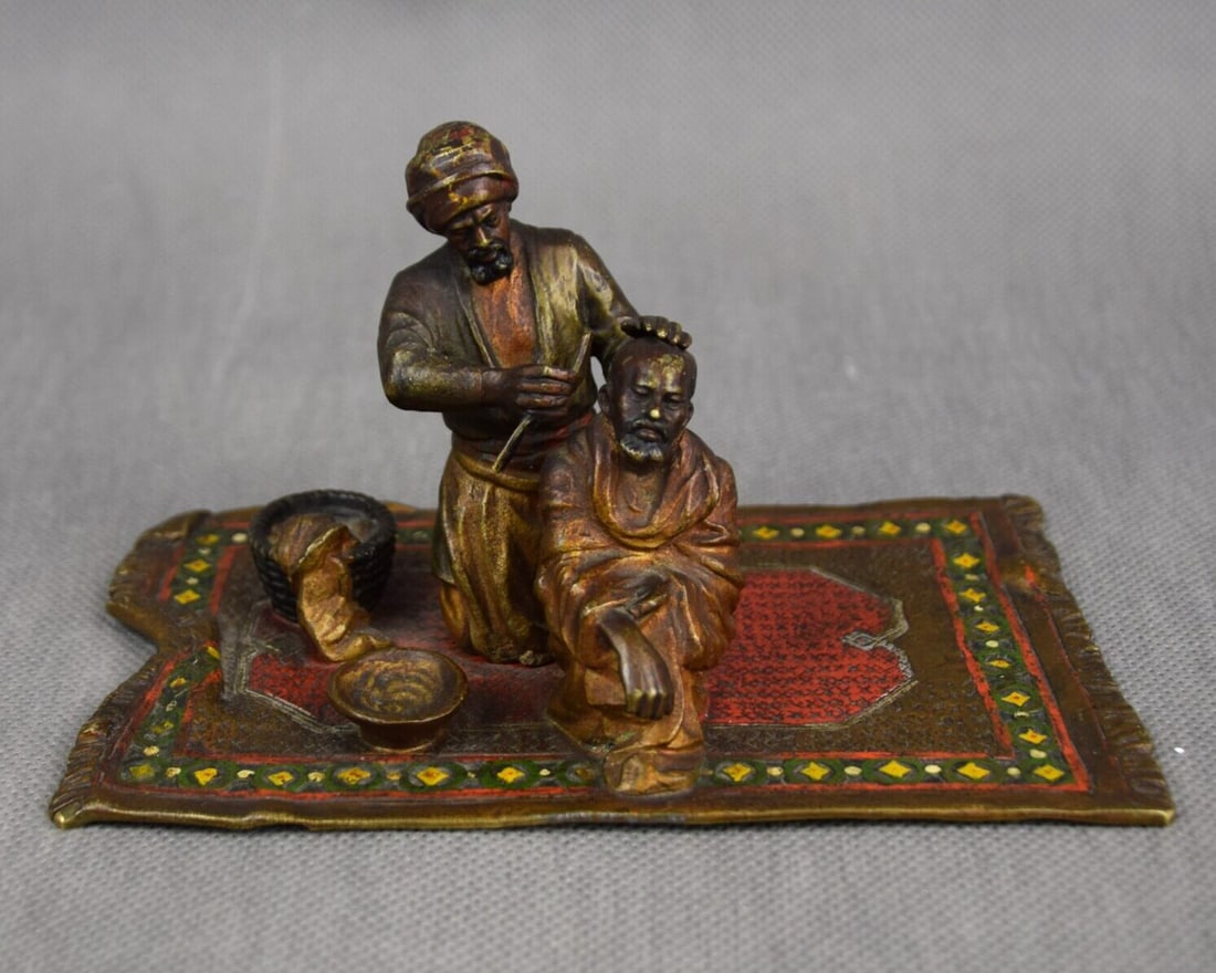 FRANZ XAVIER BERGMANN (1861 - 1936), 'ARAB BARBER', VIENNESE BRONZE (1 of 1)