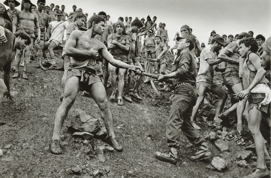 Sebastiao Salgado - Dispute Among Workers, 1986 (1 of 1)