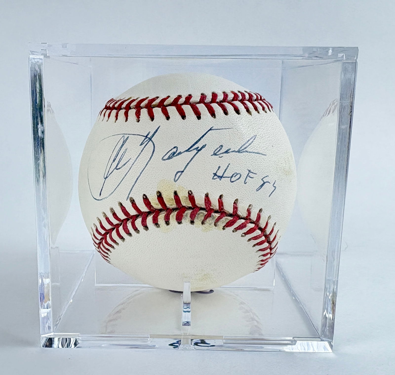 Carl Yazstremski - Autographed Baseball, JSA Authenticated (Hall of Fame 1989) (1 of 3)