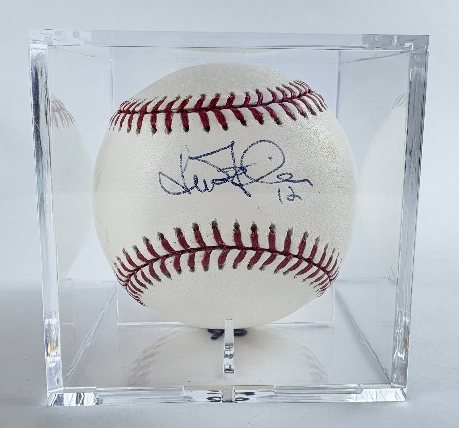 Steve Finley - Autographed Baseball, JSA Authenticated (1 of 4)