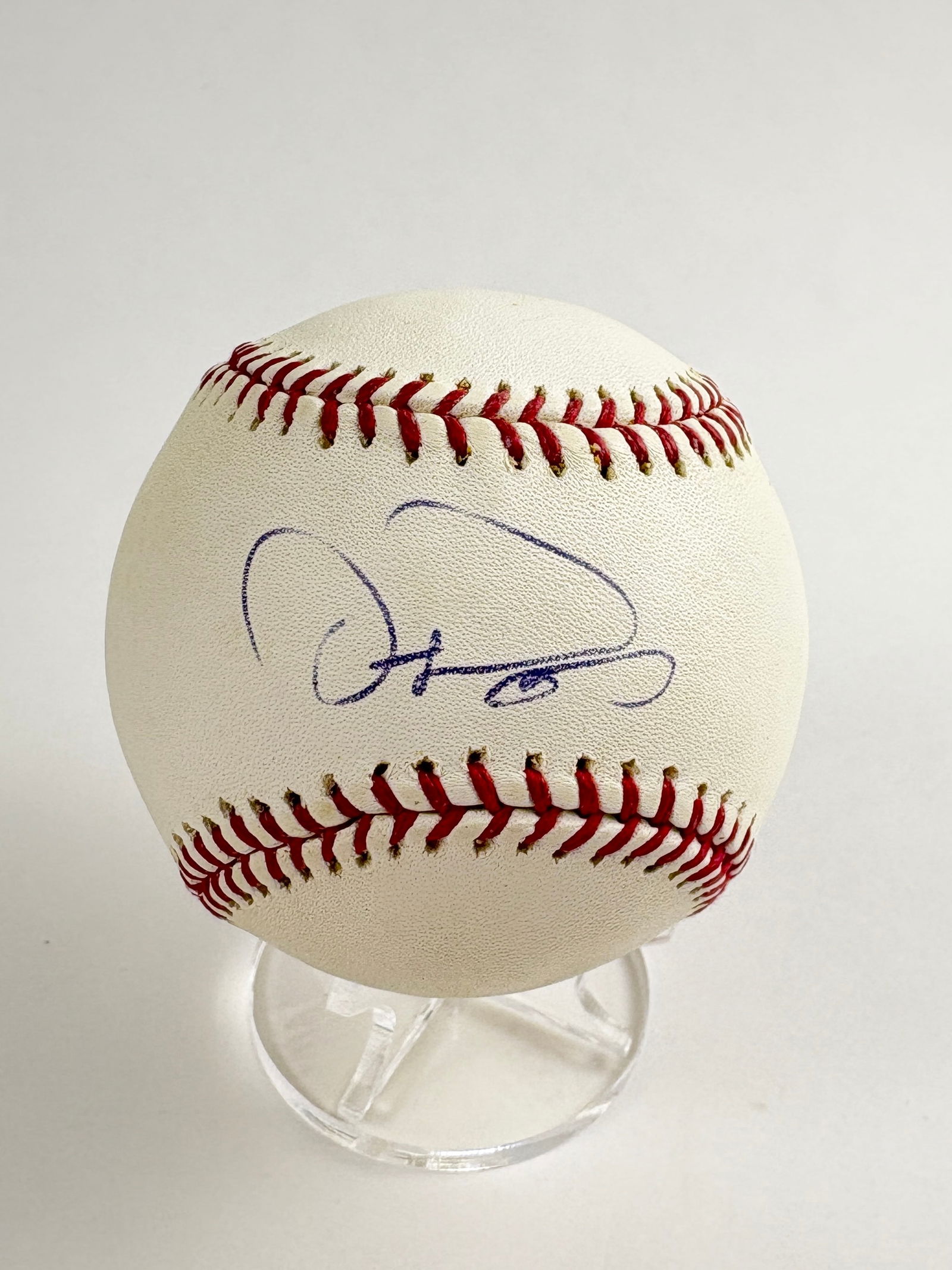 Oliver Perez - Autographed Baseball, Steiner Authenticated (1 of 4)