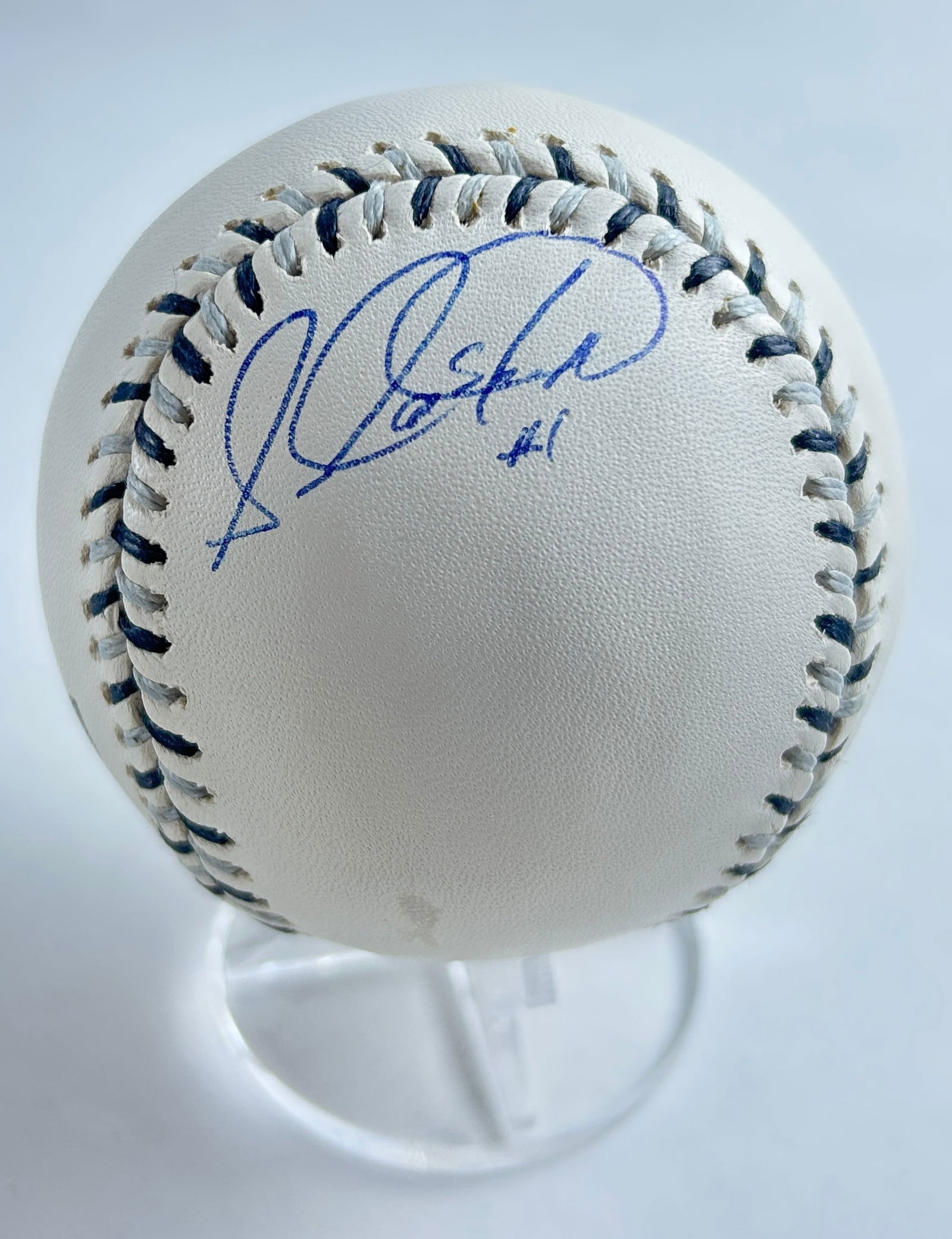 Luis Castillo - Autographed Baseball, Authenticated (1 of 4)