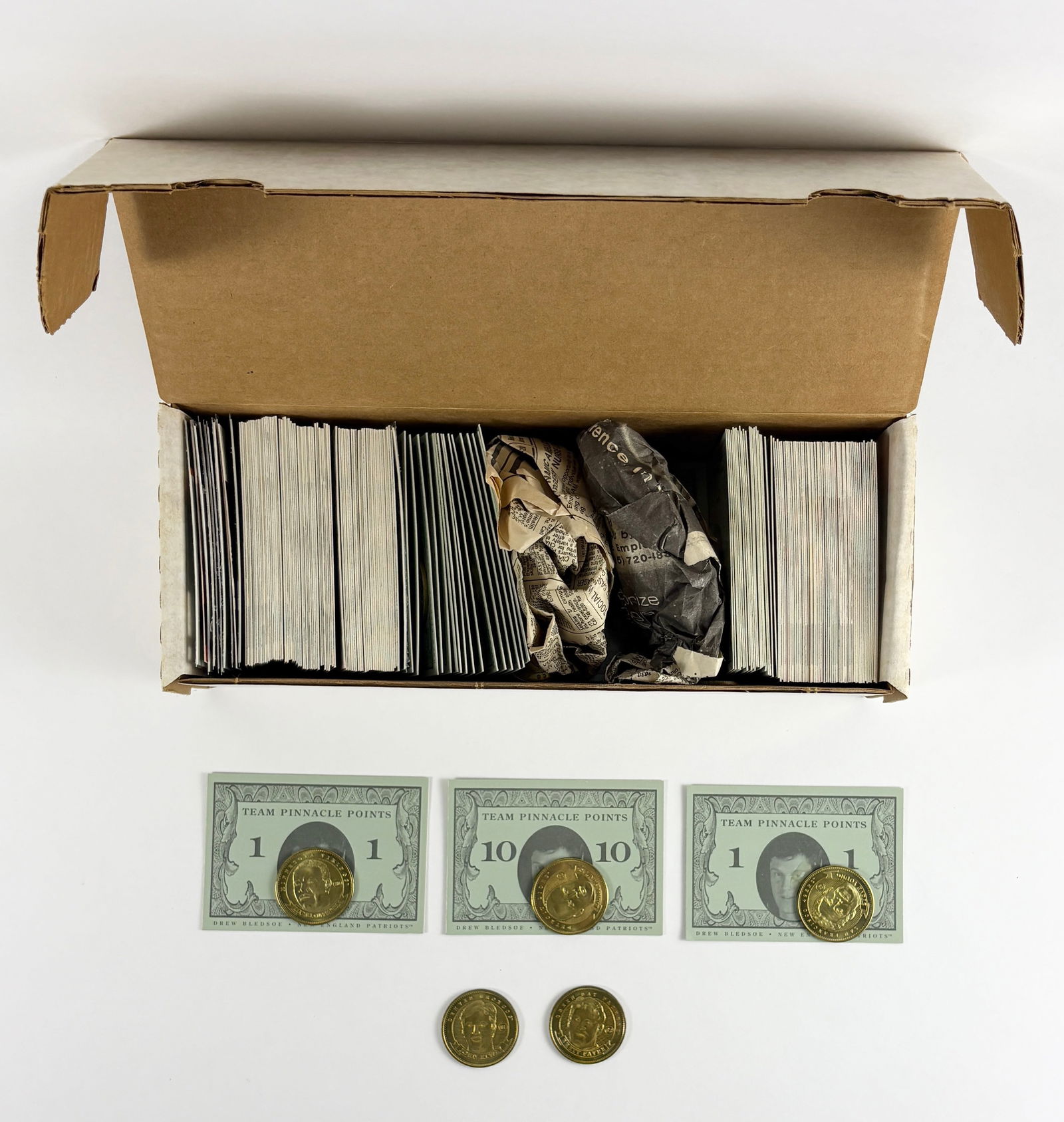 Lot of Pinnacle Mint NFL Cards (1 of 6)