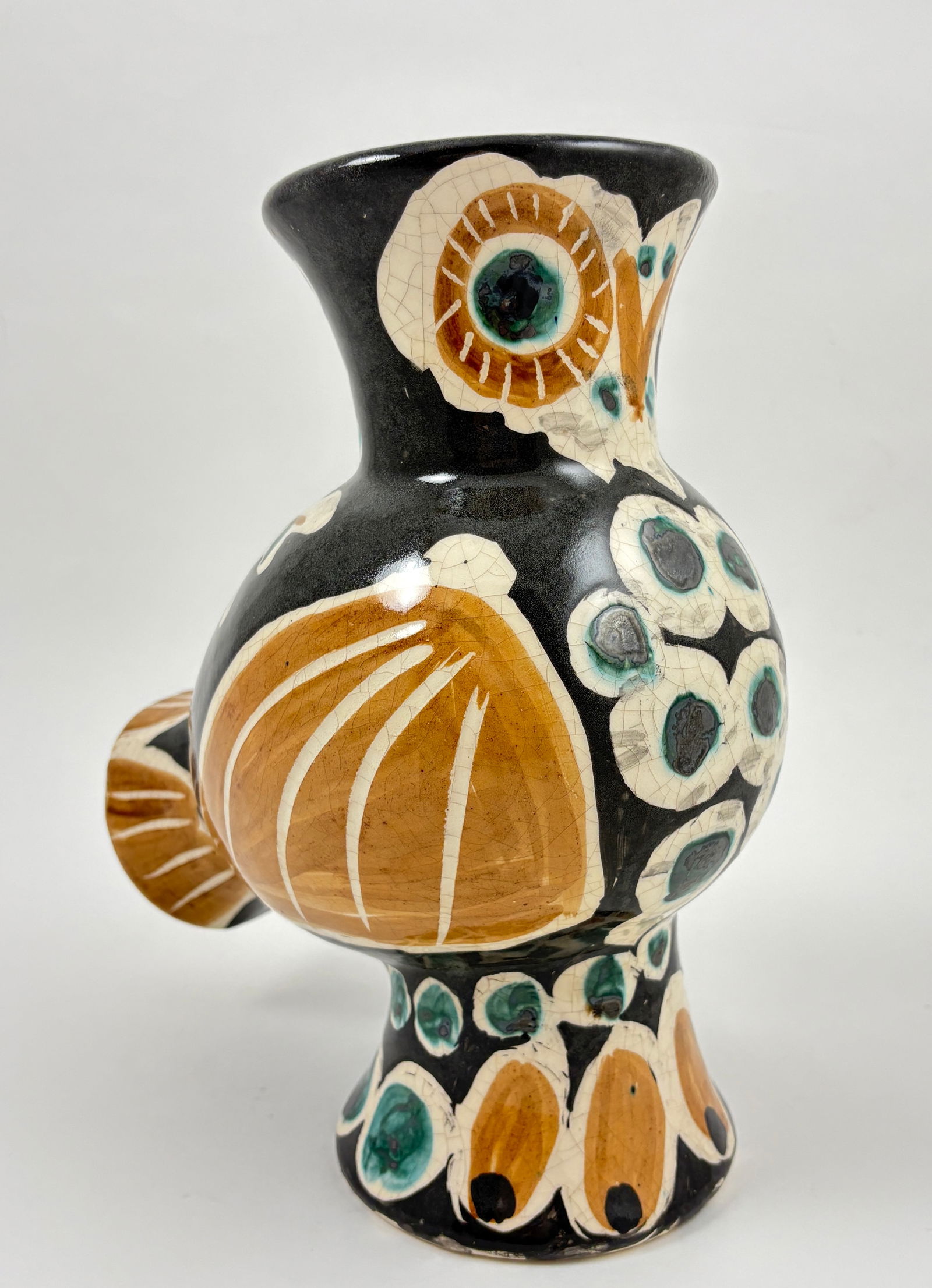 Pablo Picasso - Ceramic Vase (1 of 10)