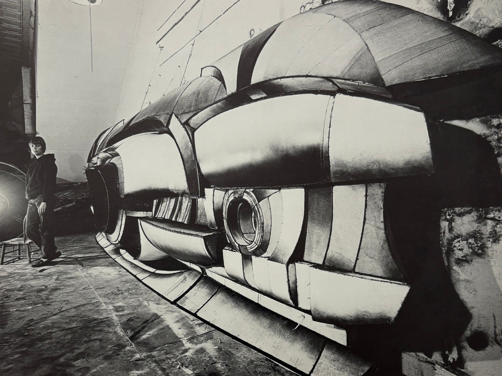 Hans Namuth - Lee Bontecou, New York City, 1964: HANS NAMUTH (1915–1990) Lee Bontecou, New York City, 1964 Print 13 inches x 9.75 inches