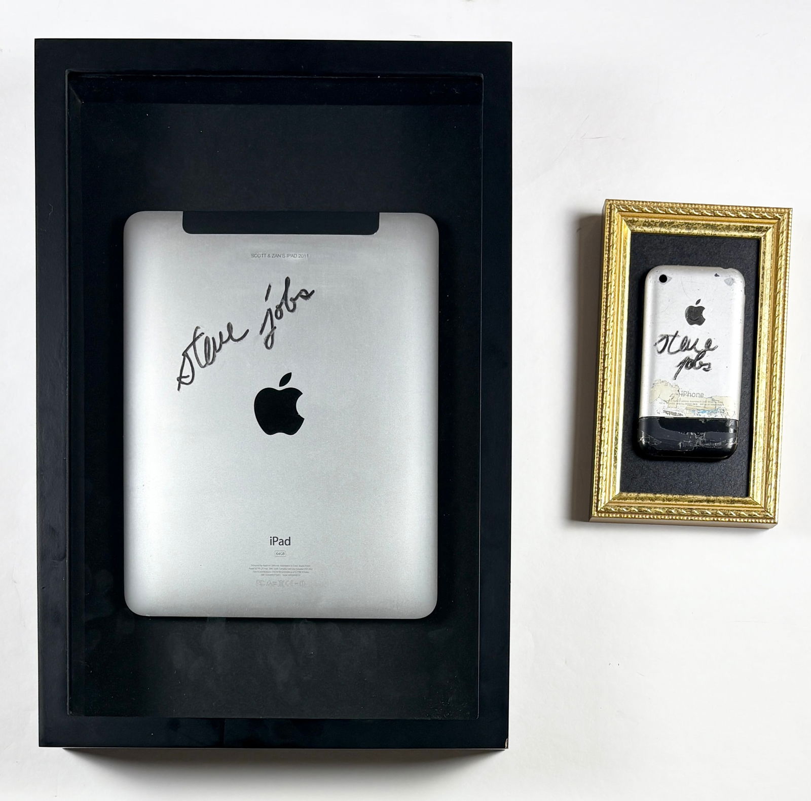 Steve Jobs - First Generation iPad & iPhone (Hand Signed) (1 of 8)