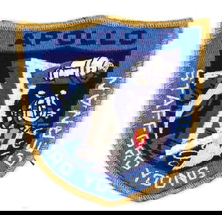 Apollo 10 Vintage Mission Patch – Stafford, Young, Cernan – Grumman Contractor Type: Original Apollo 10 Embroidered Mission Patch – Grumman Contractor Variant An original embroidered Apollo 10 mission patch, featuring the iconic stylized “X” (symbolizing the lunar mission