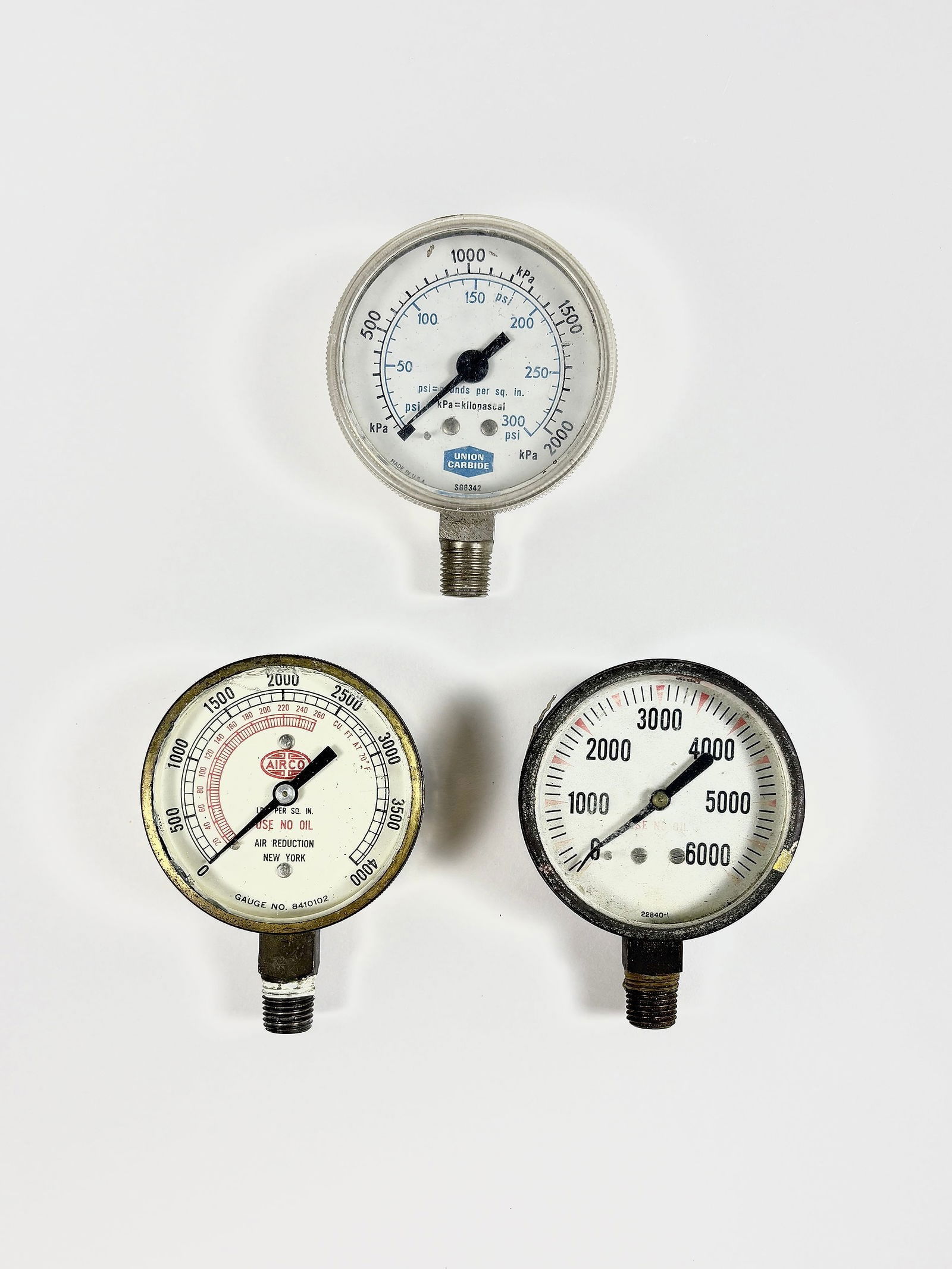 Lot of 3 Vintage Pressure Gauges – NASA/Industrial Use, Union Carbide, Airco, STS-Era (1 of 14)
