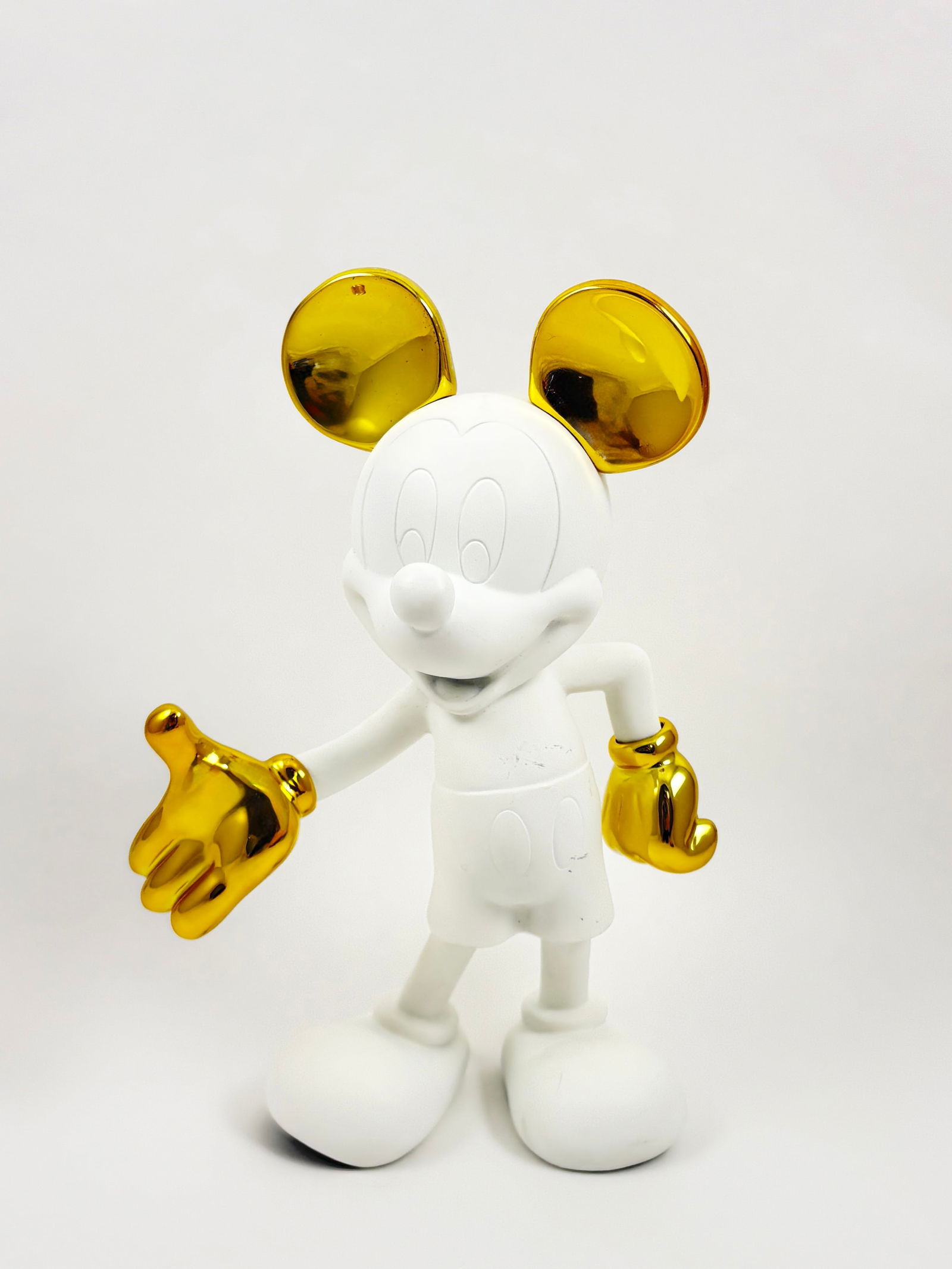 Mickey Mouse Sculpture (1 of 9)