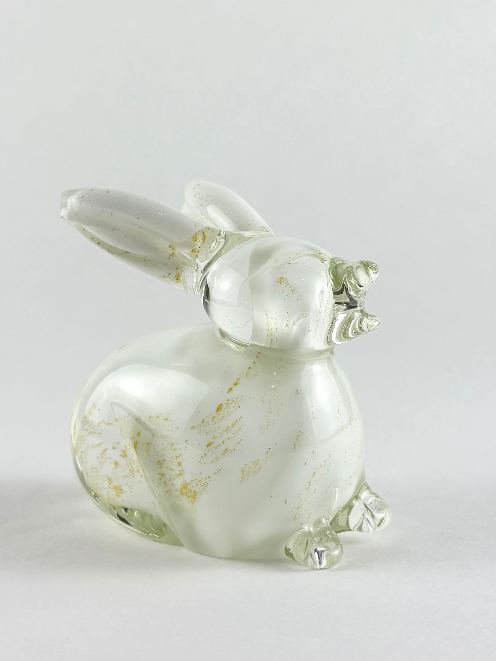 Art Glass Bunny (1 of 5)