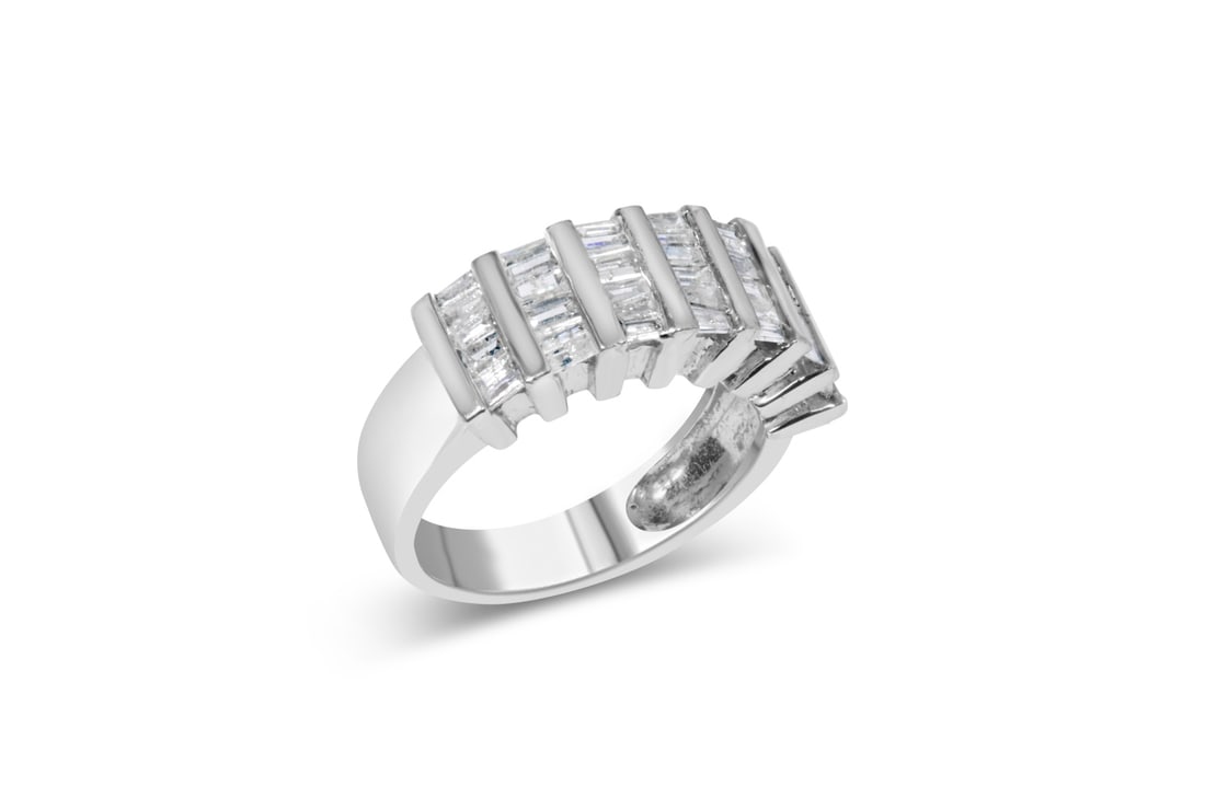 Elegant 1.00ct Diamond Fluted Multi-row Ring (1 of 6)