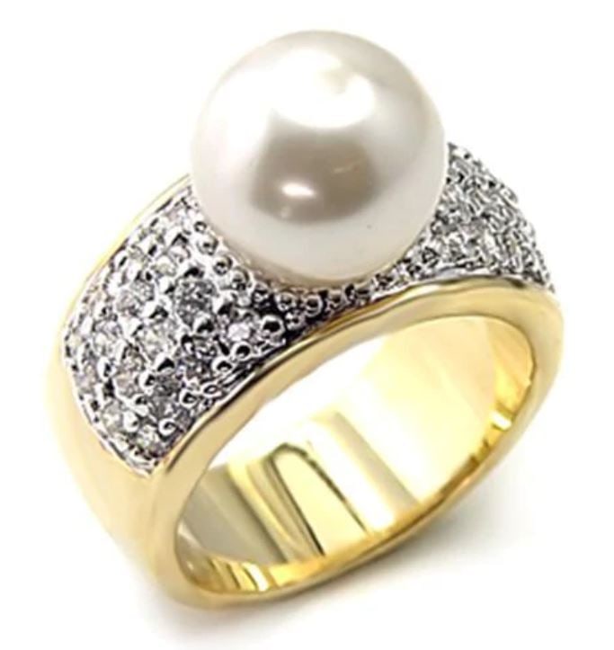 Vintage Style 10mm White Pearl Dinner Ring (1 of 1)