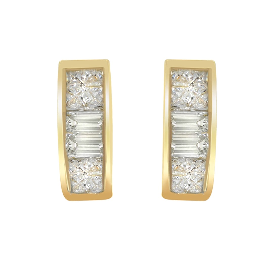 14k Gold .25ct Diamond Stud Earrings (1 of 5)