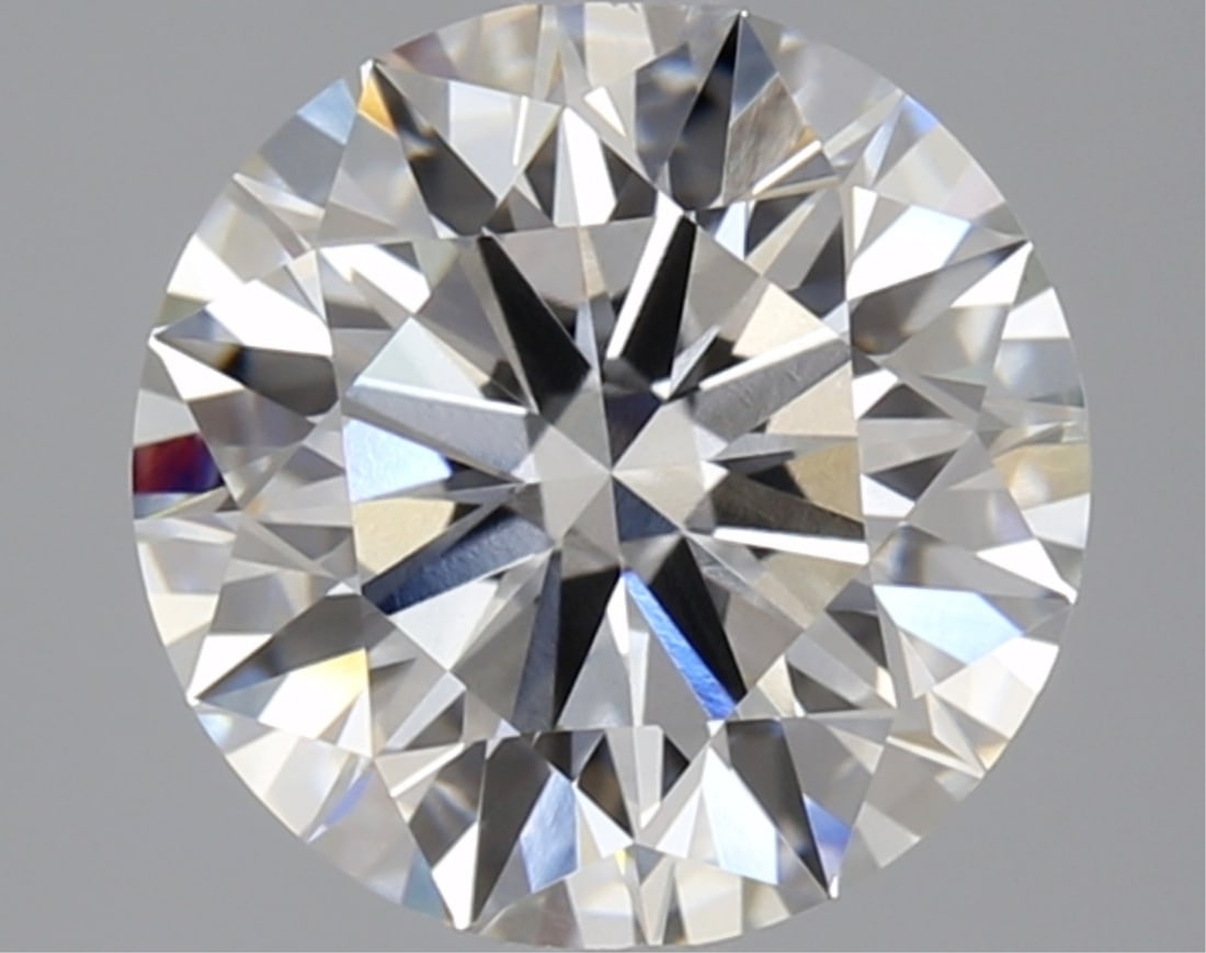 Igi Certified Round Cut 2.78ct Vs1 Lab Diamond: This igi-certified lab-grown round-cut diamond weighs 2. 78 carats. It features g color grade and vs1 clarity, with ideal cut, excellent polish, and excellent symmetry with no fluorescence. The diamon