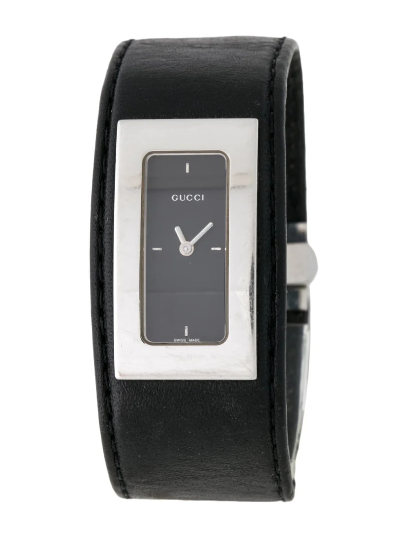 Gucci 7800 Series Ss Black Dial Qtz Women's 18mm: Condition is fair, pre-owned. Details: black dial, butterfly clasp, fits a wrist size of 5. 5" or smaller, serial number: 00*****, movement: quartz, case shape: rectangle, case material: stainless ste