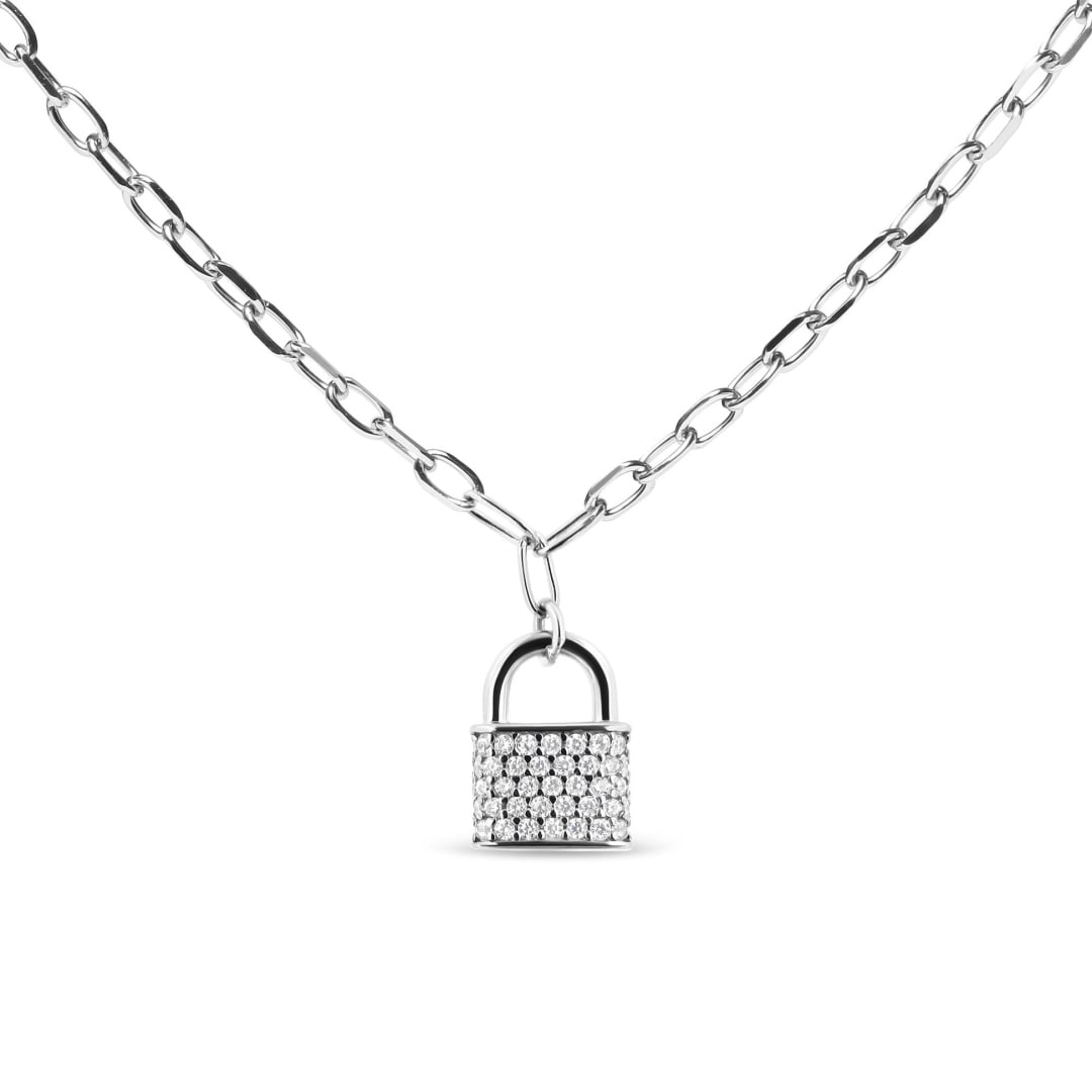 Elegant .25ct Diamond Lock Paperclip Necklace: Length: 18". This exquisite piece showcases a total of 43 natural round diamonds, collectively weighing 0. 25 carats. Each diamond is expertly secured in a prong setting. These diamonds possess a clar