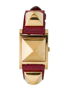 Hermes Medor White Dial Quartz Women's 23mm: Condition is good, pre-owned. Details: white dial, tang buckle, fits a wrist size of 6" or smaller, collection: medor, serial number: 63****, movement: quartz, case shape: square, case material: stain