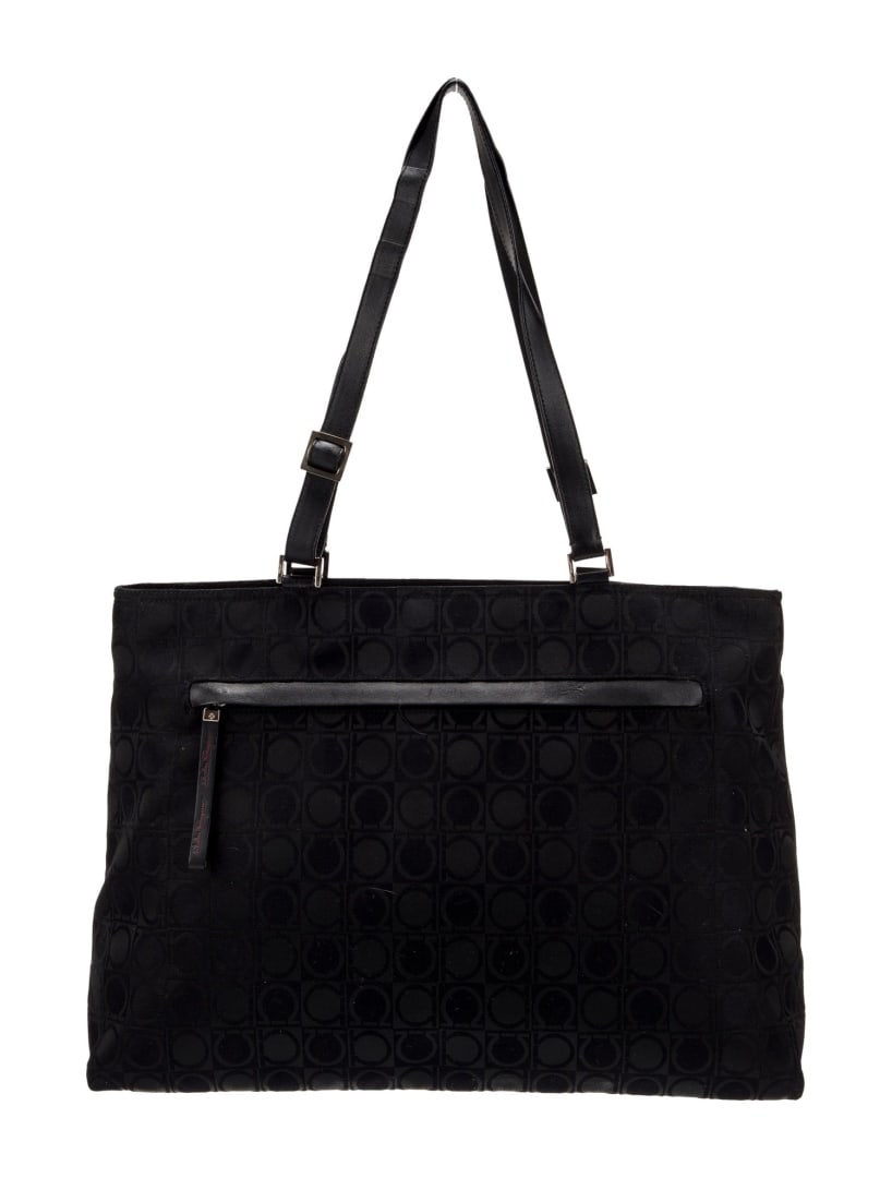 Salvatore Ferragamo Blk Satin Zip Cls Evening Bag (1 of 5)