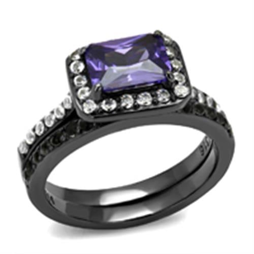 Emerald Cut 1.83ct Tanzanite Black Plated Rings: Size 5. Made with stainless steel with a gunmetal (dark grey) ion plating finish. Believed to be simulated gemstone(s), very pretty! Weight (approx): 5. 45 (g) center stone size: 8,6 mm