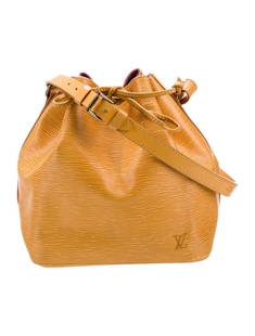 Louis Vuitton Noe Mm Yellow Epi Leather Bucket Bag: Condition is: very good, pre-owned. Details: from the 1995 collection, vintage, yellow epi leather, brass hardware, single adjustable shoulder strap, leather trim embellishment, alcantara lining, draw