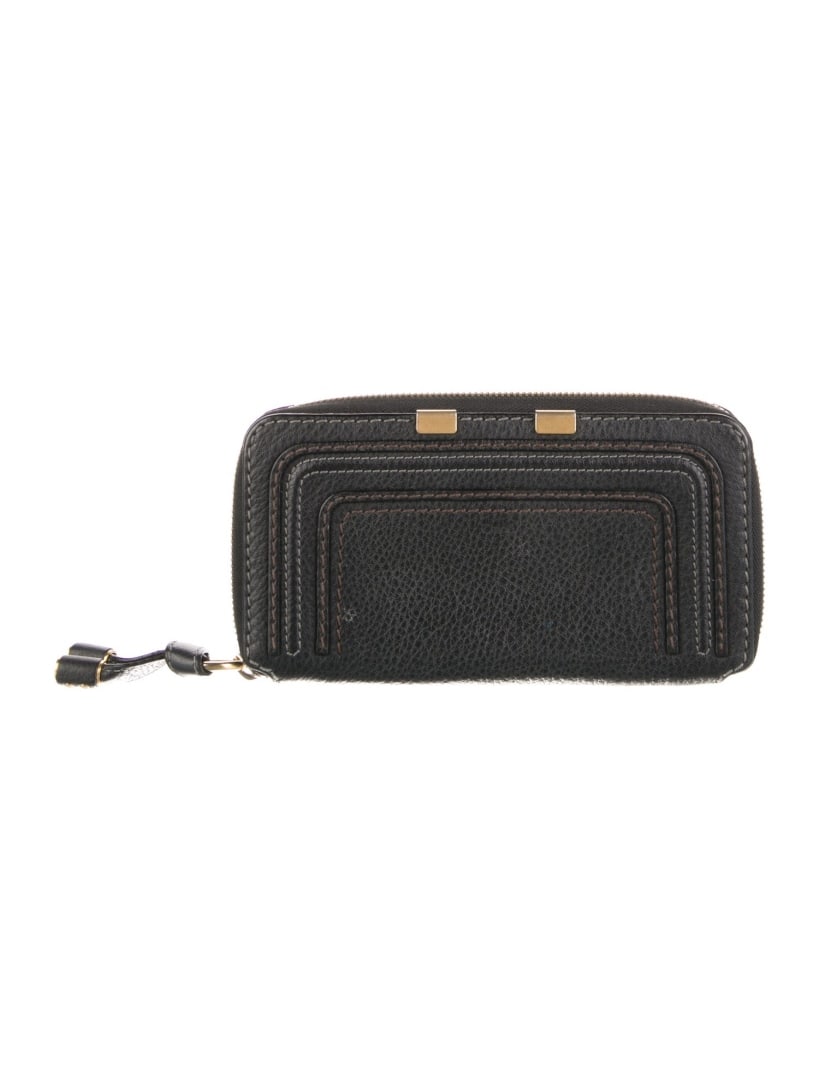 Chloe Black Leather Gold-tone Hdw Exp Zip Wallet: Condition is: very good, pre-owned. Details: black leather, gold-tone hardware, nylon lining & three interior pockets with card slots, exposed zip closure, height: 4. 25", width: 7. 5", depth: 1", gen