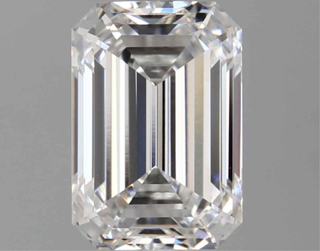 Igi Certified Emerald Cut 1.38ct Vs1 Lab Diamond (1 of 2)