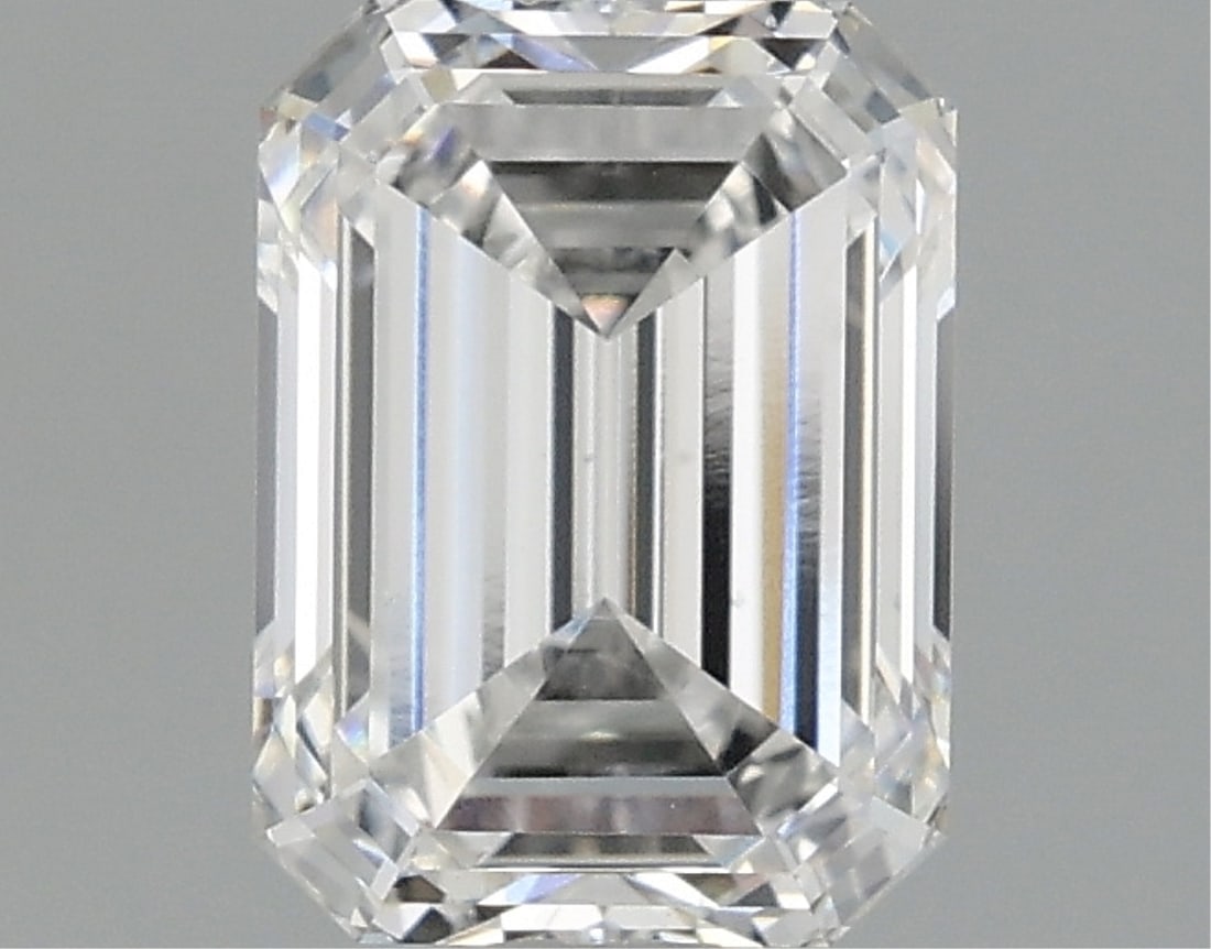 Igi Certified Emerald Cut 1.56ct Vs2 Lab Diamond (1 of 2)