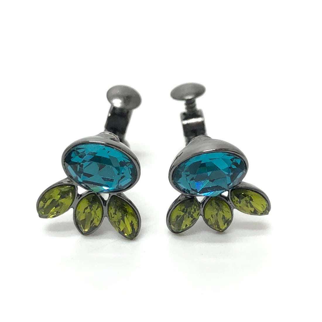 Givenchy Oval Blue Marquise Green Earrings: Condition is very good, pre-owned. Details: minor wear throughout. Size and fit: height/length: 1. 7 mm, width: 1. 8 mm. Material: other. Comes with garnet gazelle certificate of authenticity. We do n