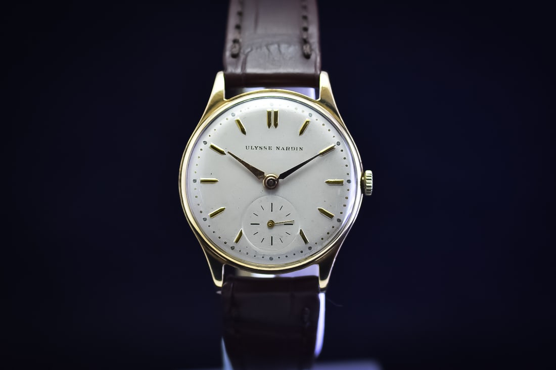 Ulysse Nardin Rare Solid 9ct Gold Mens Watch c.1948 (1 of 4)