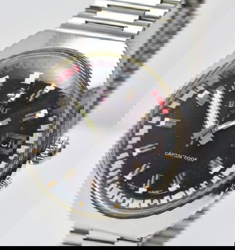 Invicta Russian Diver Akula Mens Watch Model 5281