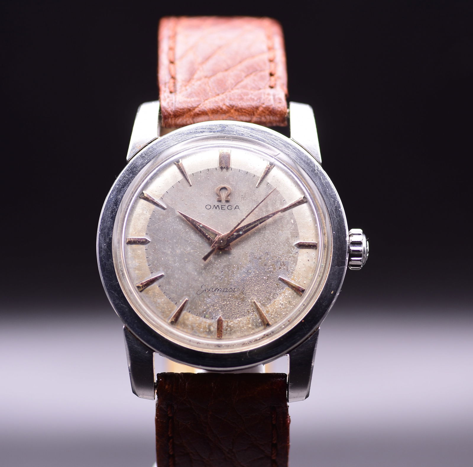 Omega Seamaster Bumper Automatic Ref. 2577 Distinctive "Tropical" Patina Dial C.1950's (1 of 4)