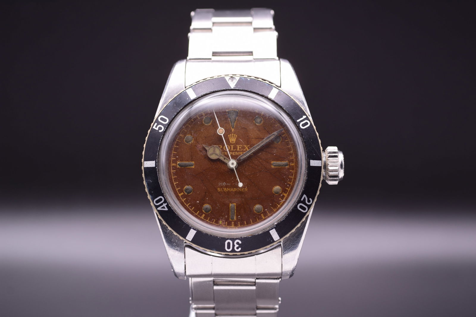 Rolex Submariner Tropical Radium Spider Dial Big Crown Extremely Rare 'James Bond' Ref 6538 C.1957: Rolex Submariner Tropical Radium Spider Dial Big Crown Extremely Rare 'James Bond' Ref 6538 C.1957 Men's Wristwatch. Including Box A highly coveted example of the classic diver's watch, this Rolex Sub