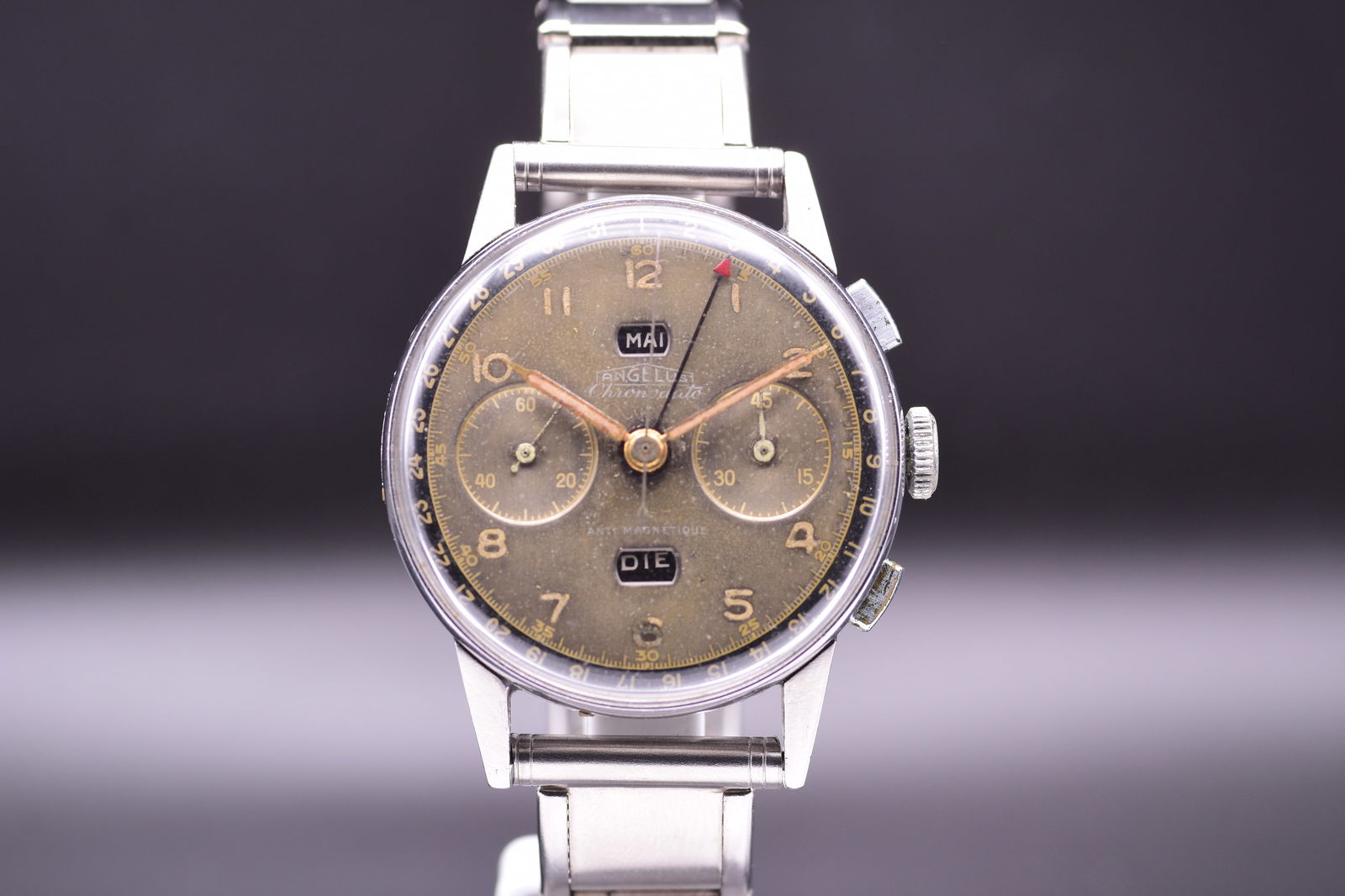 Angelus Chronodato, the World's First Series Production Triple Calendar Chronograph with Tropical (1 of 5)