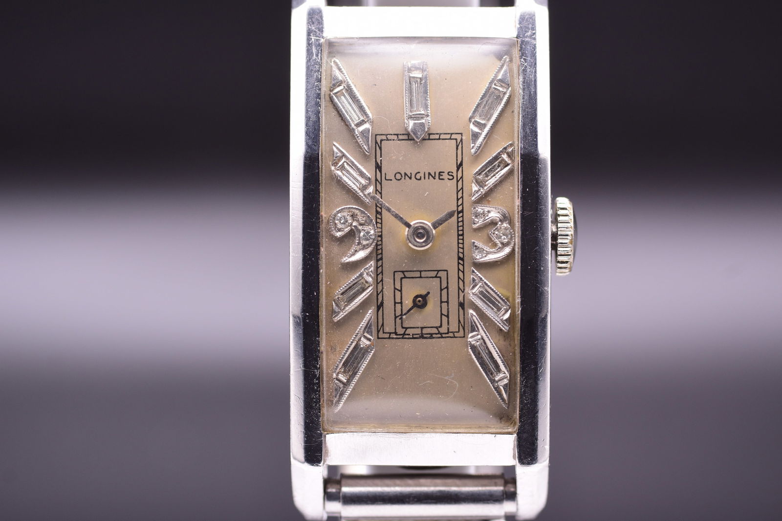 Longines Curvex Platinum with a Diamond-set dial Men's Wristwatch C.1930's: Longines Curvex Platinum with a Diamond-set dial Men's Wristwatch C.1930's An exceptionally elegant gentleman's vintage Longines Curvex wristwatch, housed within a refined platinum rectangular curved