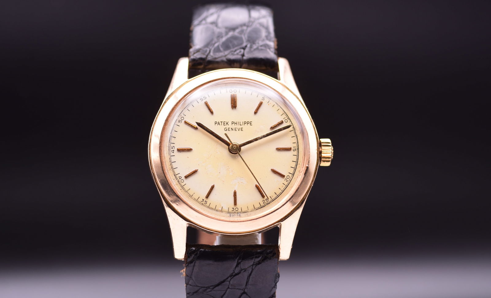 Patek Philippe 18k Pink Gold Calatrava Fine and Rare Elegant Wristwatch Ref. 2483 C.1949 (1 of 7)