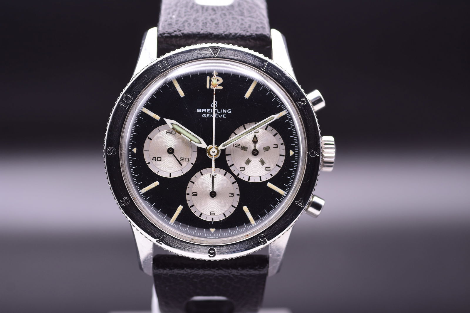 Breitling Co-Pilot AVI 765 Chronograph Bi Directional Rotating Bezel Men's Wristwatch c.1960 (1 of 6)