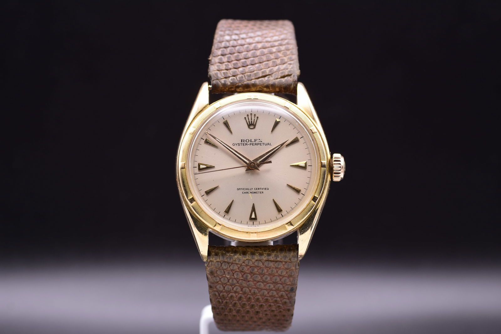 Rolex Oyster Perpetual 14k Yellow Gold Semi Bubbleback Ref 6085 (1 of 5)
