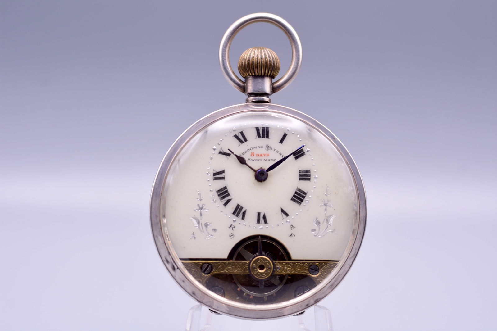 Hebdomas Fine Silver Patent "8 Jours" Open-Faced Pocket Watch, c.1915: Hebdomas Fine Silver Patent "8 Jours" Open-Faced Pocket Watch, c.1915 An elegant example of Swiss horological innovation, this Hebdomas Patent 8-day pocket watch dates to circa 1915 and is presented i
