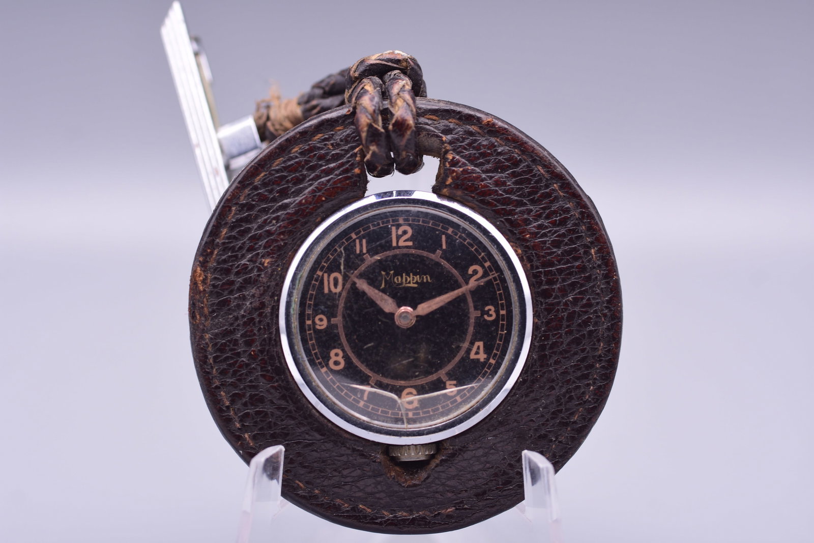 Mappin & Webb Leather-Clad ‘Buttonhole’ Watch with Cyma Movement c.1935 Art Deco Sporting or (1 of 3)